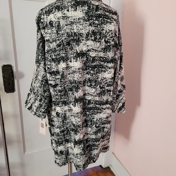 Ivanka Trump Beautiful Long Open Unlined Knit Womens M Jacket Black/White Mint - Picture 7 of 8